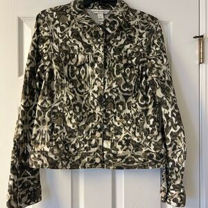 Jones New York Black and Gray Leopard Print Jean Jacket